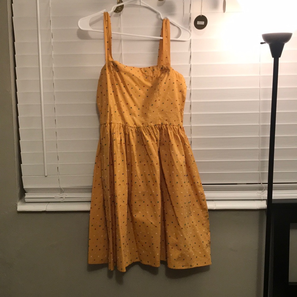 the perfect yellow dress